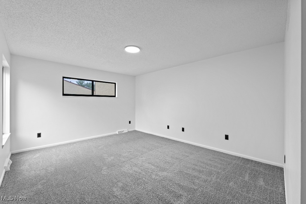 1911 Brookwood Drive, Akron, Ohio image 31