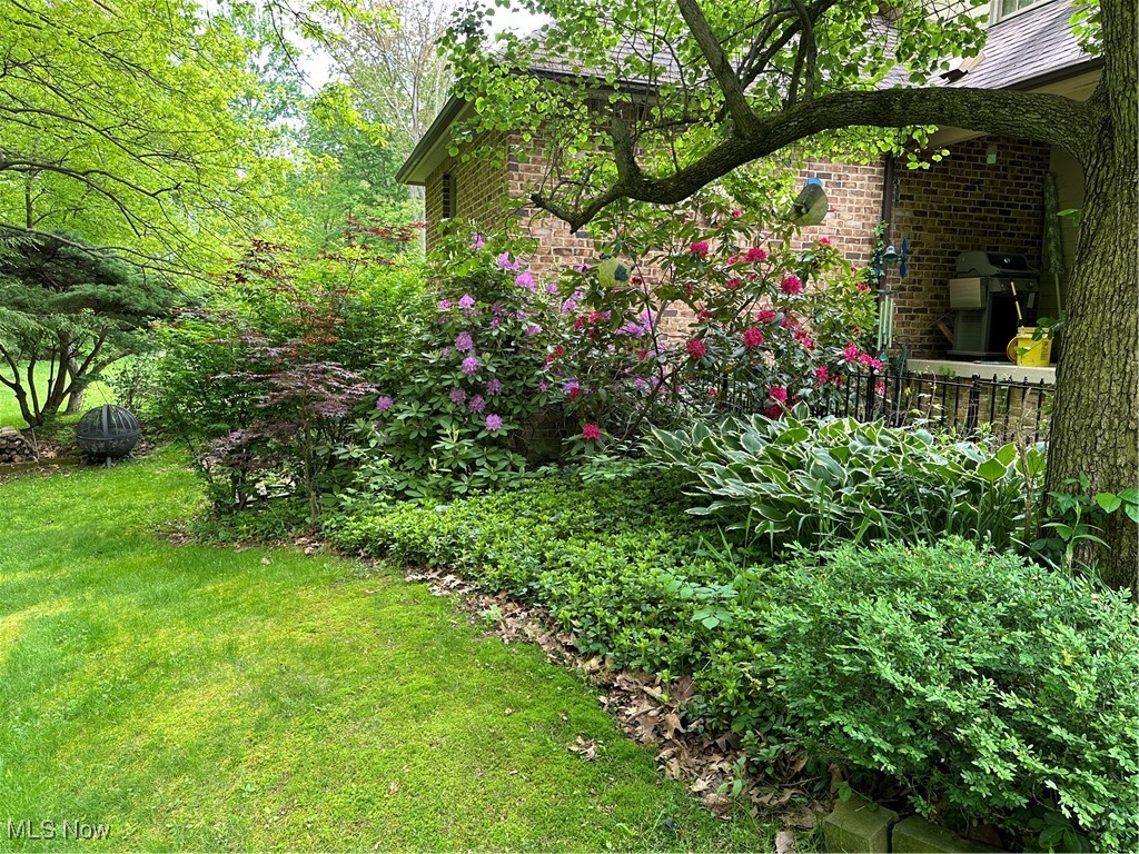 3629 Hummingbird Hill Drive, Poland, Ohio image 41