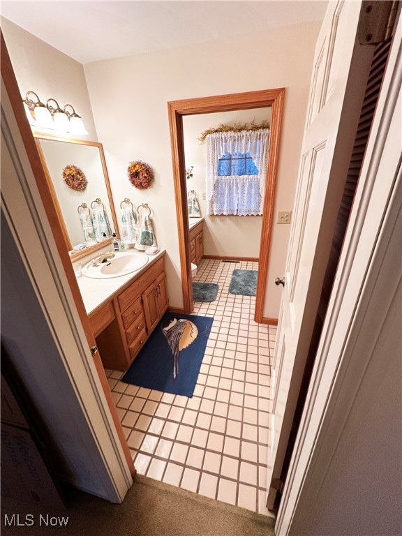 3629 Hummingbird Hill Drive, Poland, Ohio image 31