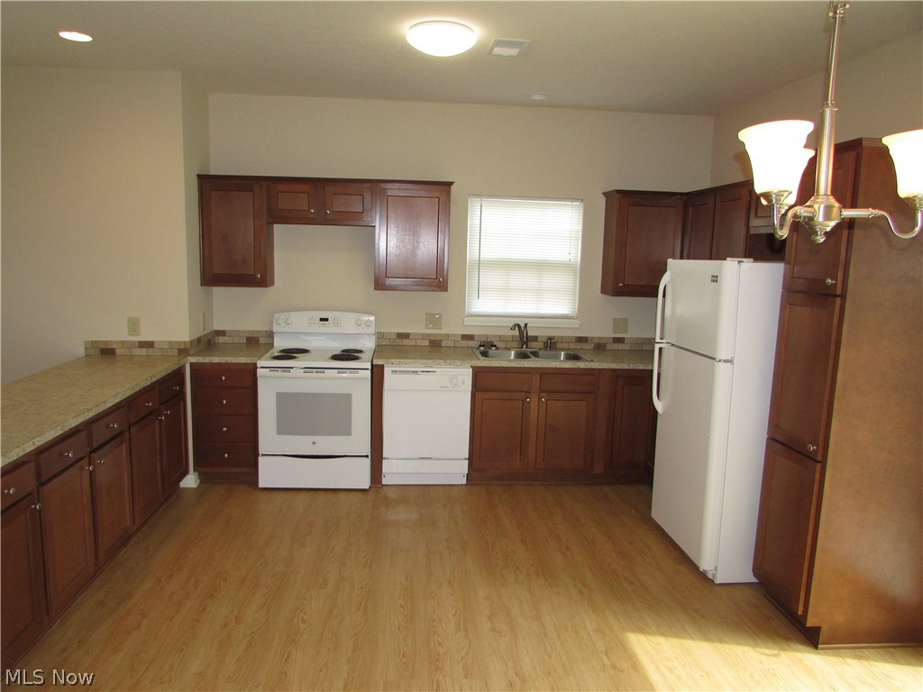 Lakes At Brittany Pointe Sub - Residential