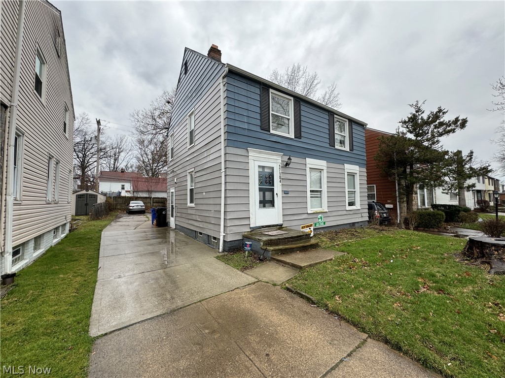 S H Kleinman Realty Cos Shake - Residential