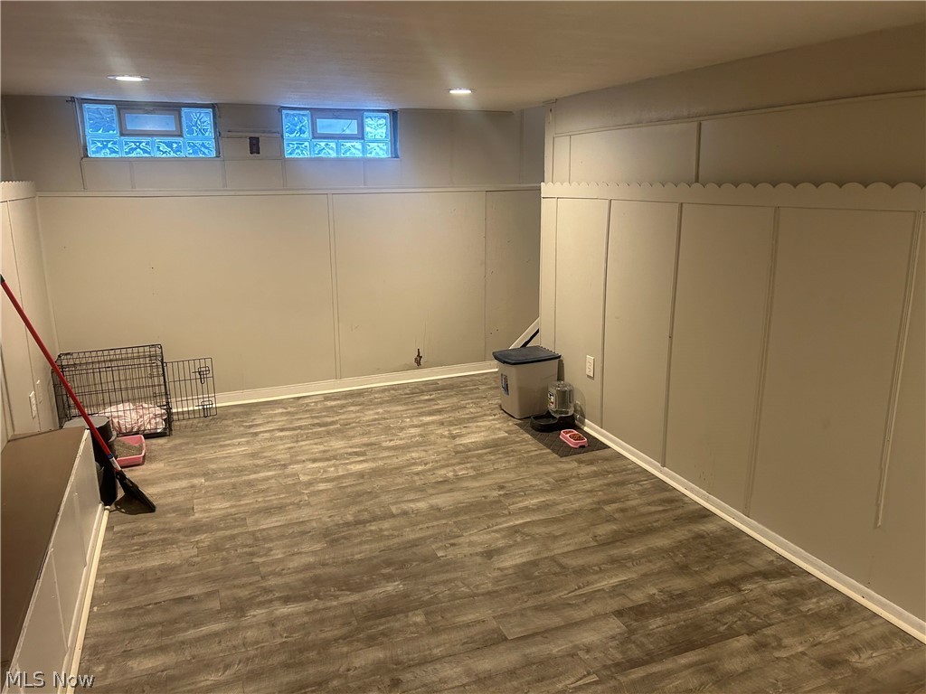 S H Kleinman Realty Cos Shake - Residential