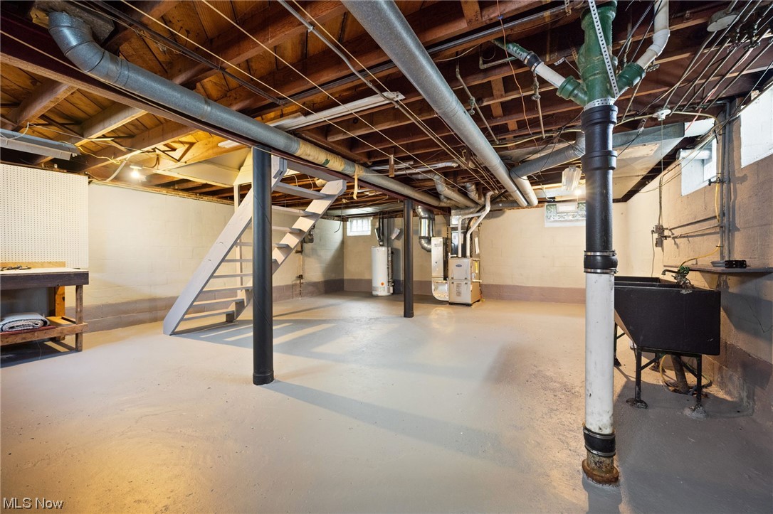 Garfield Pkwy - Residential Lease