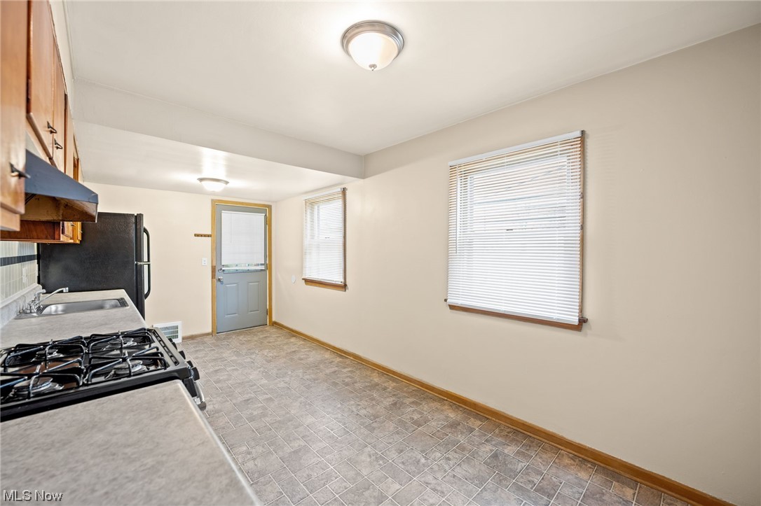 Garfield Pkwy - Residential Lease