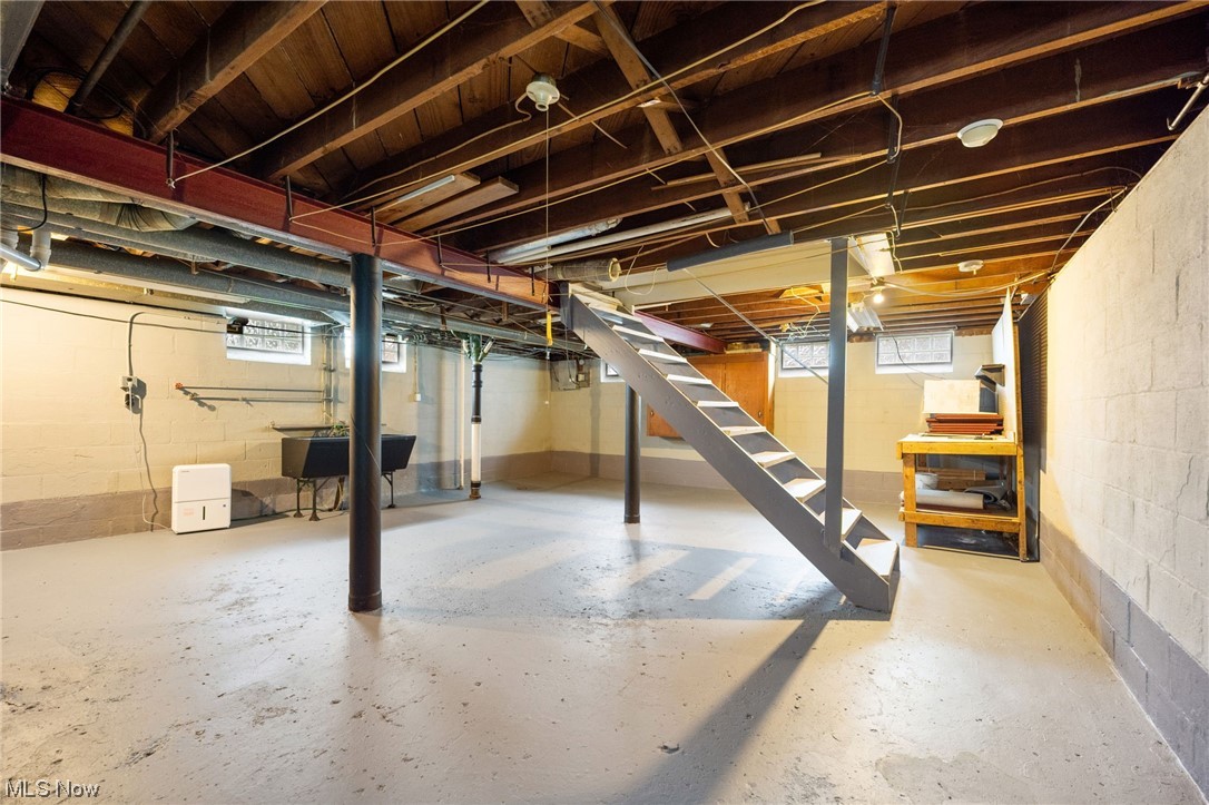 Garfield Pkwy - Residential Lease