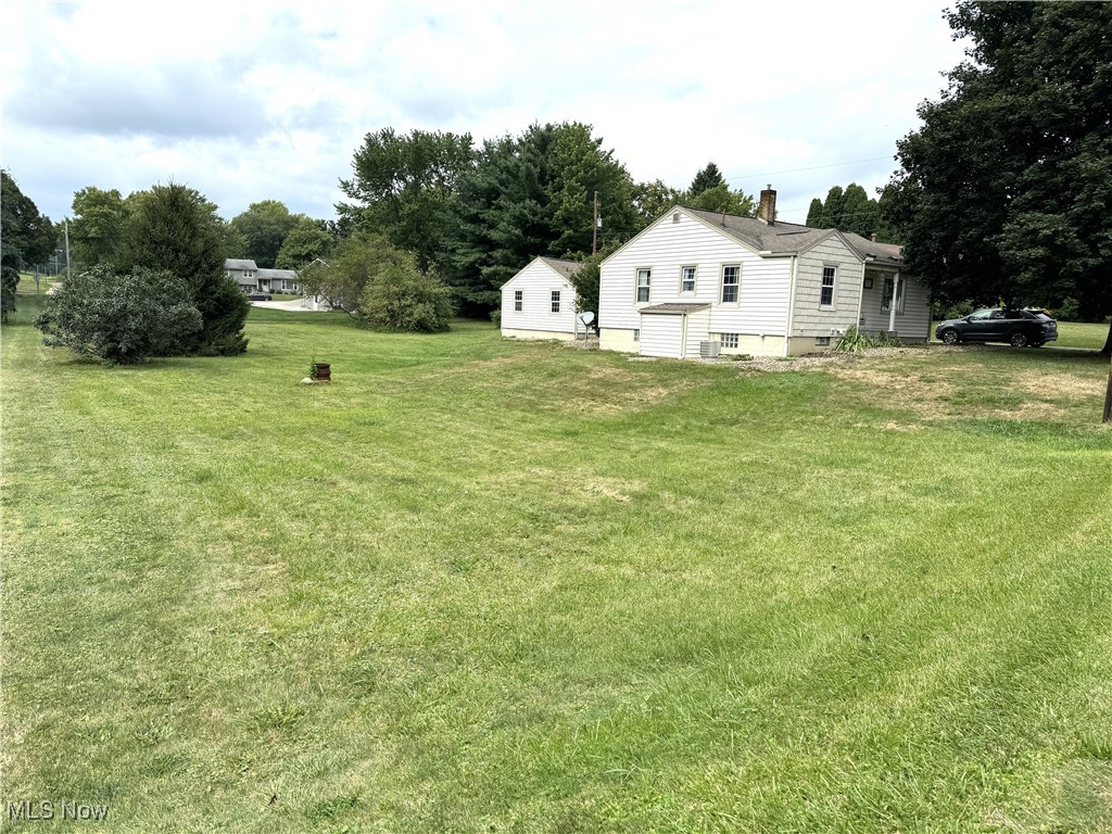 222 Church Street, Sugarcreek, Ohio image 4