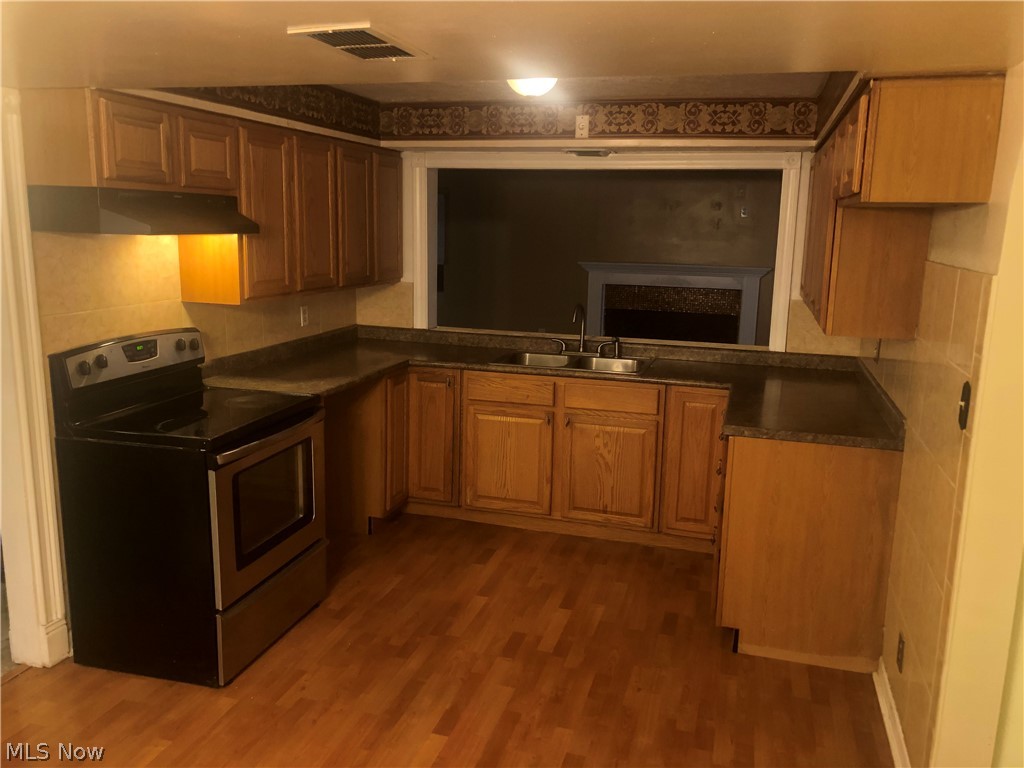 Dennis & Cora E Steffy Add - Residential