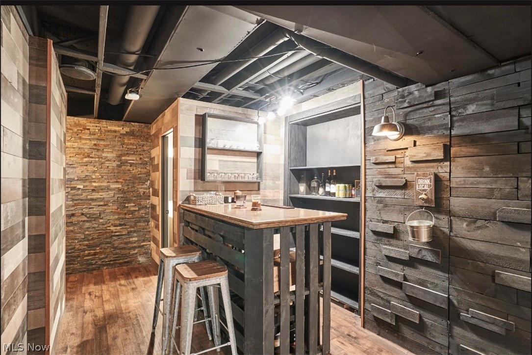 Lockwood Rdg Condo Ph 13 - Residential