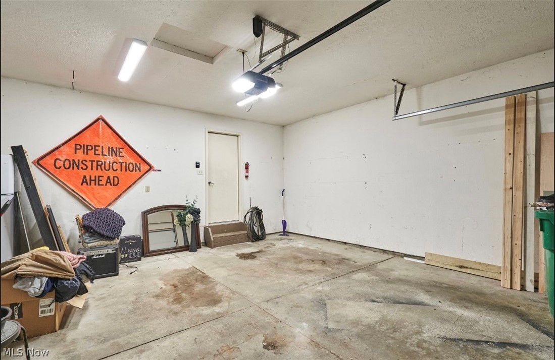 Lockwood Rdg Condo Ph 13 - Residential