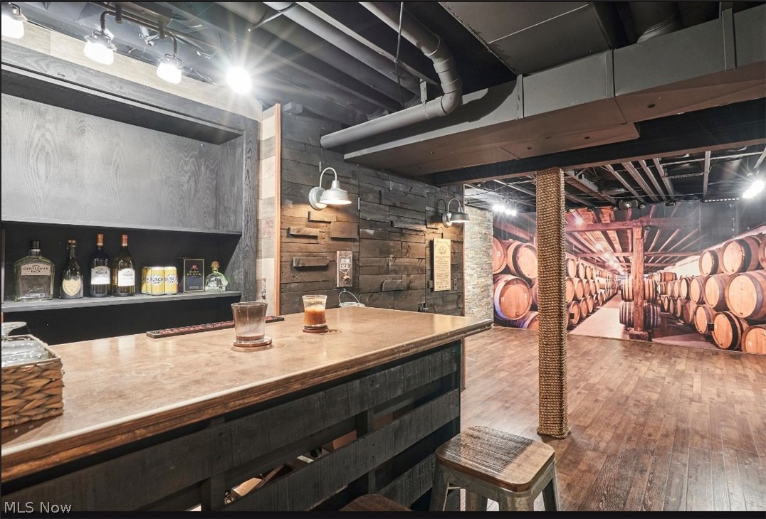 Lockwood Rdg Condo Ph 13 - Residential