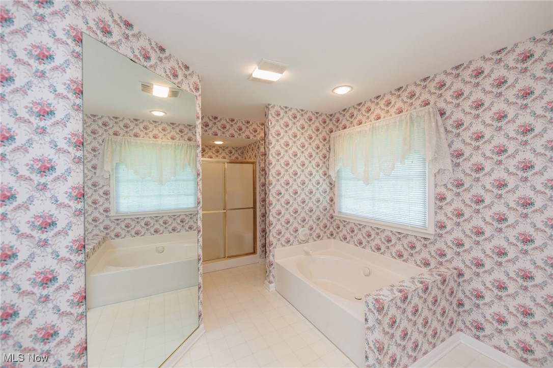 3801 Silvercrest Drive, Stow, Ohio image 27