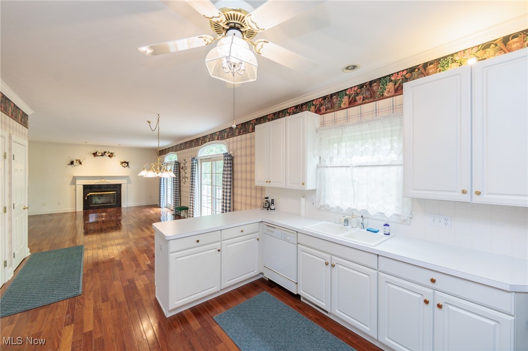 3801 Silvercrest Drive, Stow, Ohio image 16