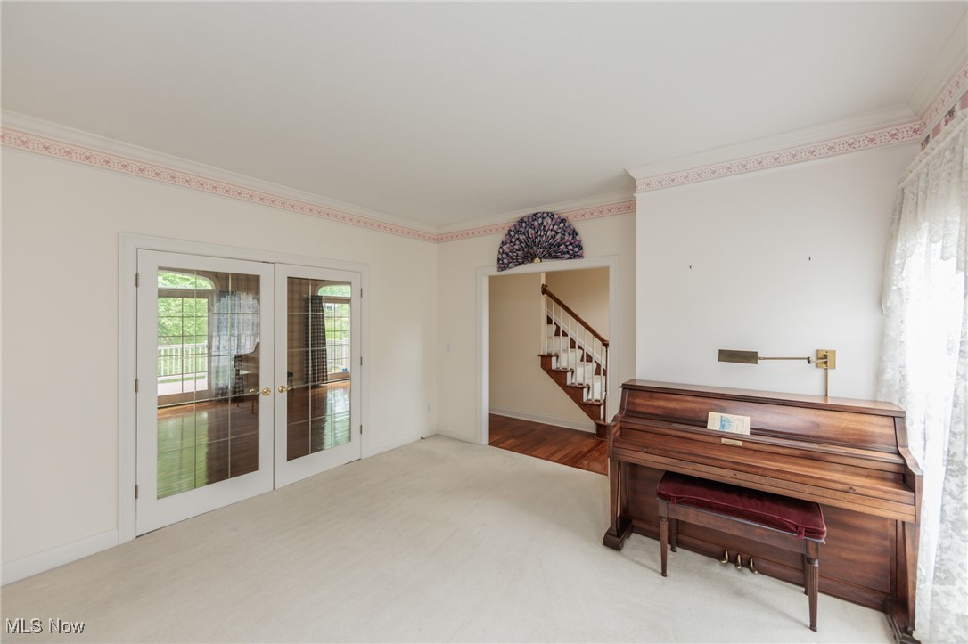 3801 Silvercrest Drive, Stow, Ohio image 5