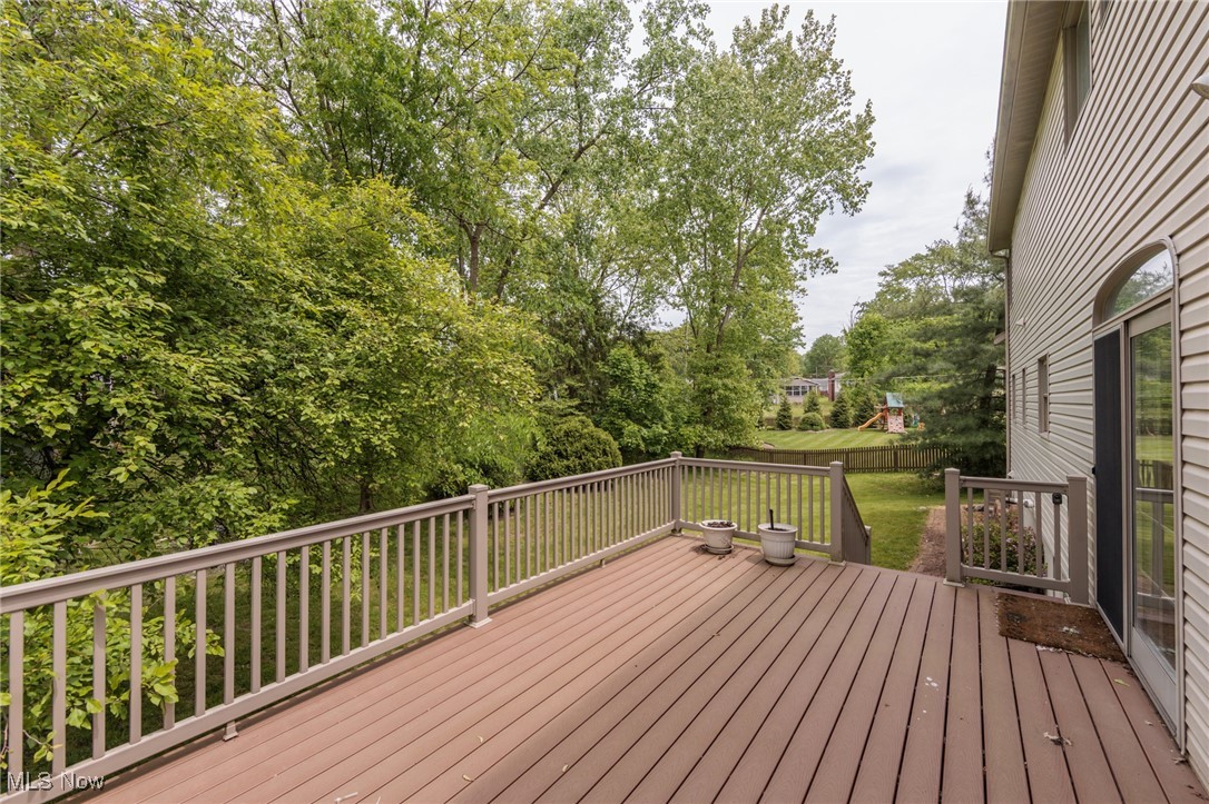 3801 Silvercrest Drive, Stow, Ohio image 36