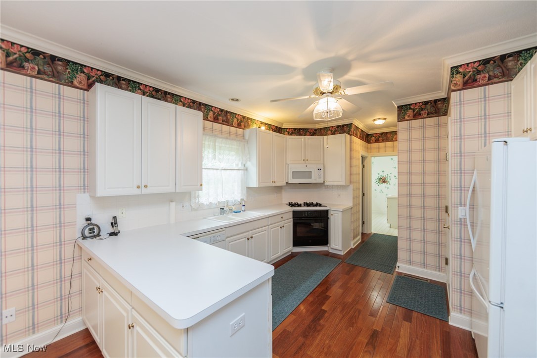 3801 Silvercrest Drive, Stow, Ohio image 11