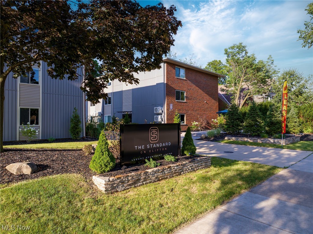 The Standard on Clifton - Residential Lease