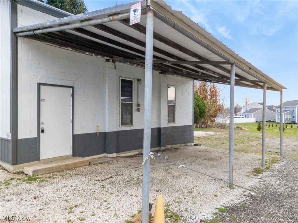 Village/Greentown - Commercial Sale