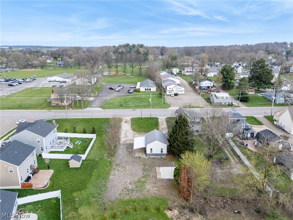 Village/Greentown - Commercial Sale