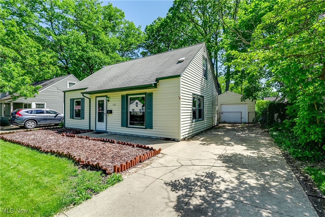 1967 Tudor Street, Cuyahoga Falls, Ohio image 12