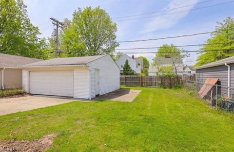Tiny photo for 144 E 208th Street, Euclid, OH 44123 (MLS # 5200277)