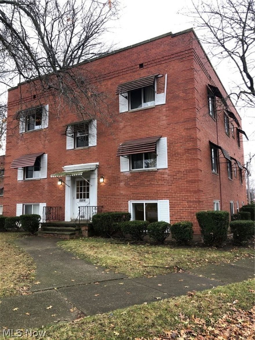 Clean, well maintained, 1 bedroom 1 bath apartment with hardwood throughout, tile bathroom. Access to coin operated washer and dryer in basement. No housing vouchers. Owner pays for water and sewer, tenant pays all other utilities. Garage available on first come first serve basis at addition cost $25/mo. Storage unit available at additional cost of $15/mo.