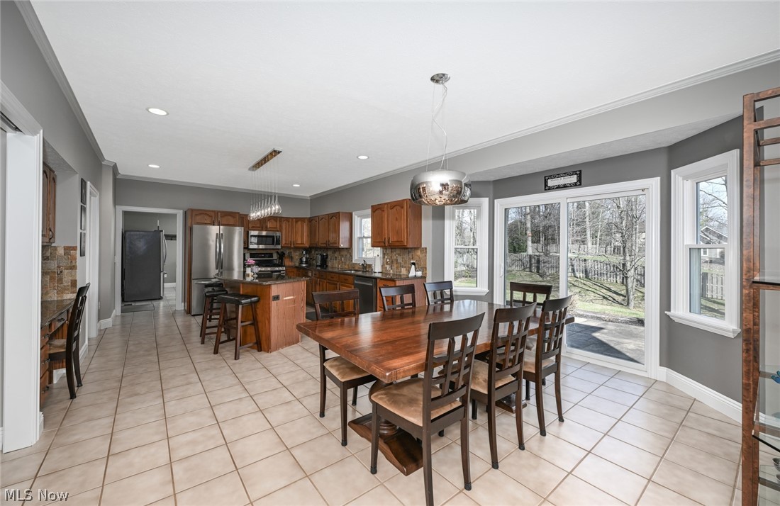 Country Lakes - Residential