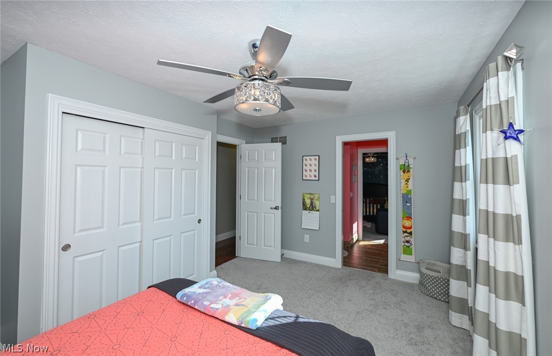 Country Lakes - Residential