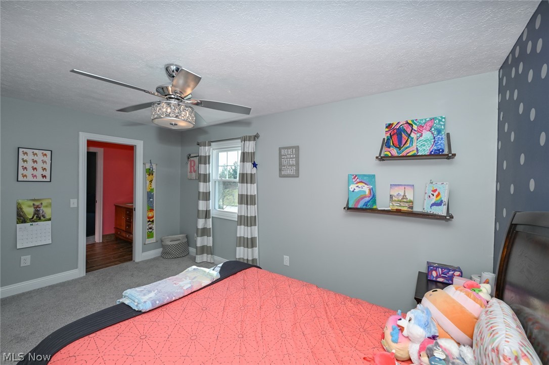 Country Lakes - Residential