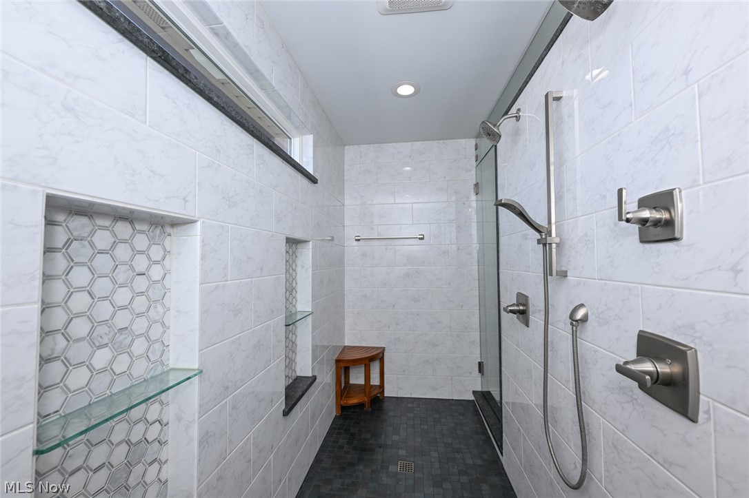 Country Lakes - Residential