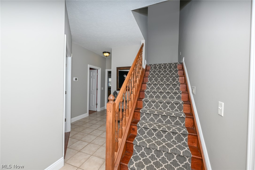 Country Lakes - Residential