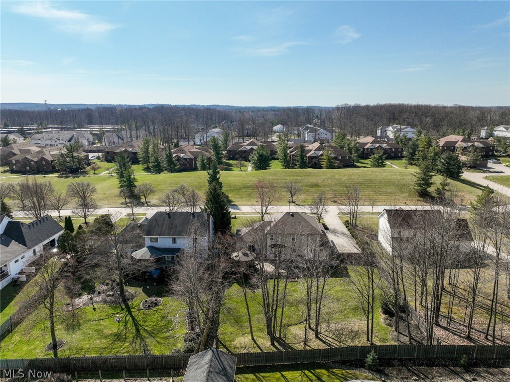 Country Lakes - Residential