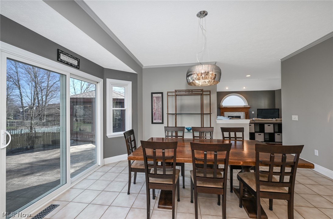 Country Lakes - Residential