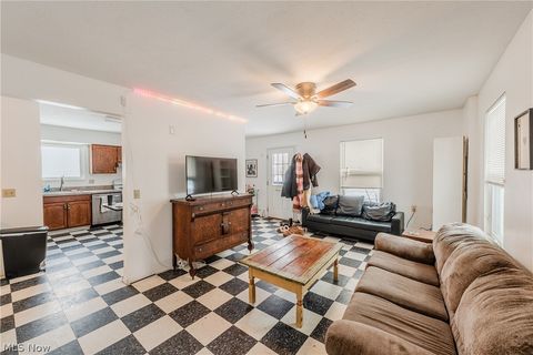Tiny photo for 27 Union Street, Oberlin, OH 44074 (MLS # 5188805)