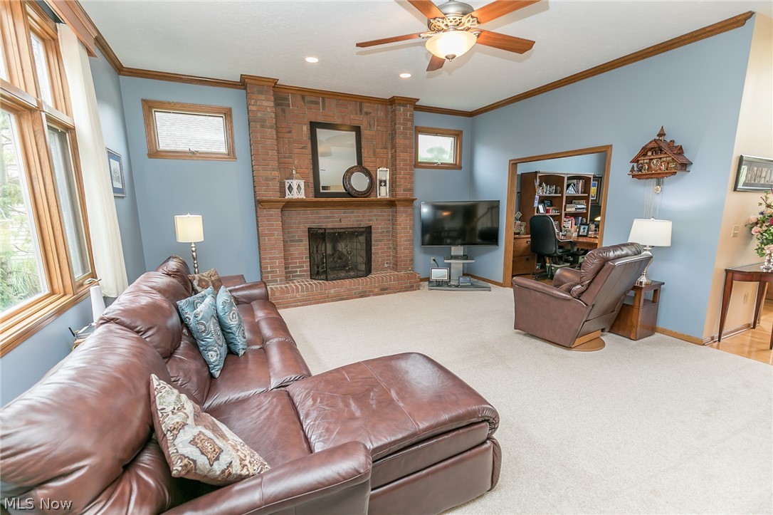 Pine Lakes Crossing - Residential