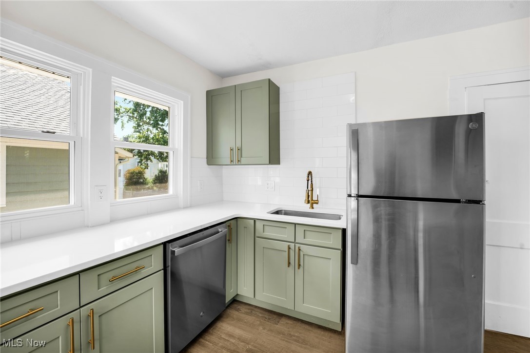 West Lake Park - Residential Income