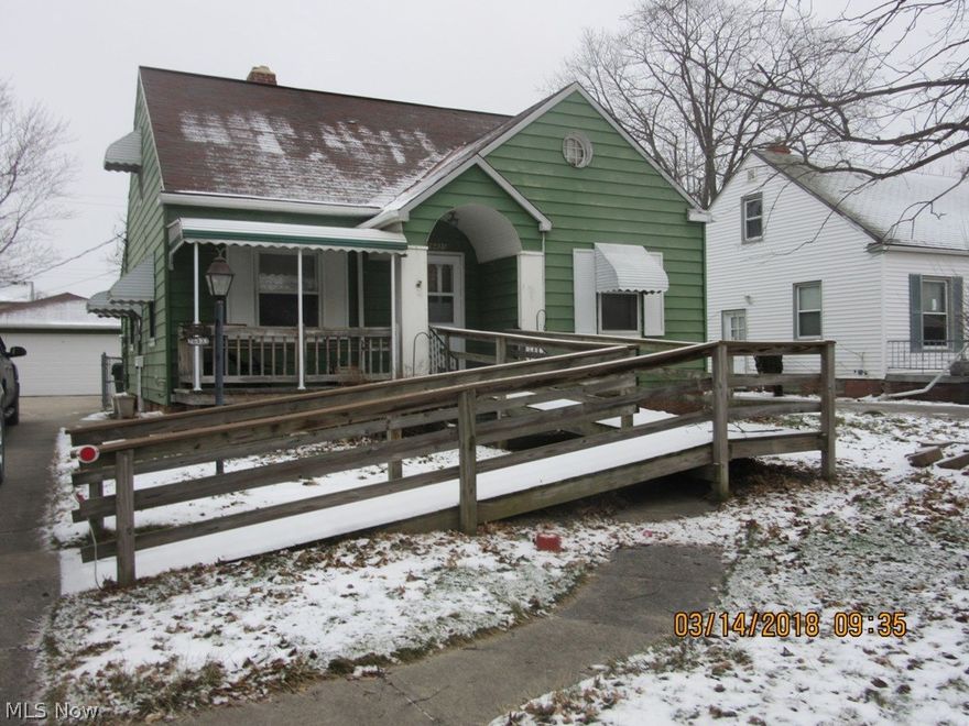 Aluminum sided cape cod w/ front deck and rear enclosed porch! 3/4 bedrooms, full bath, oversized kitchen, finished basement, ca, newer garage door/opener/electrical!