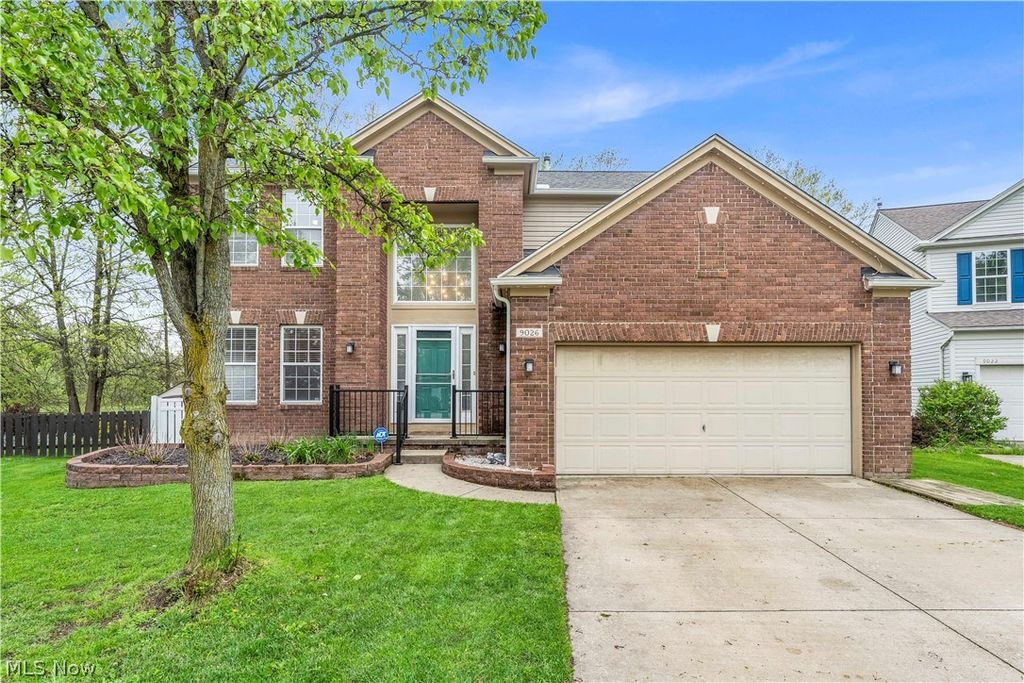 Photo of 9026 Huxley Lane, Olmsted Township, OH 44138 (MLS # 5205626)
