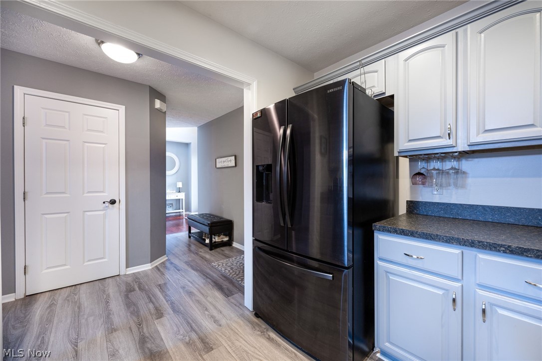 1463 Winged Foot Drive