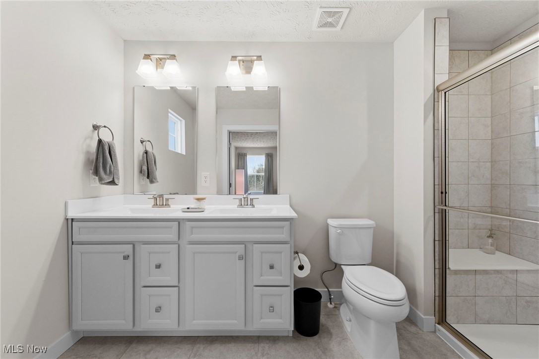 Hidden Lakes - Residential