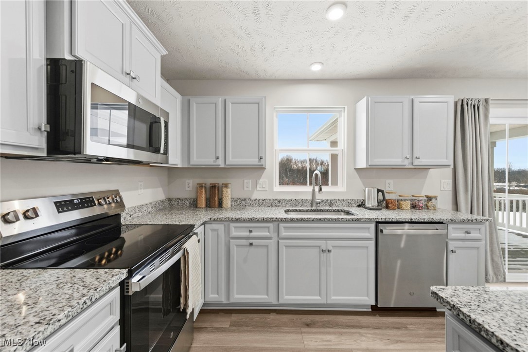 Hidden Lakes - Residential