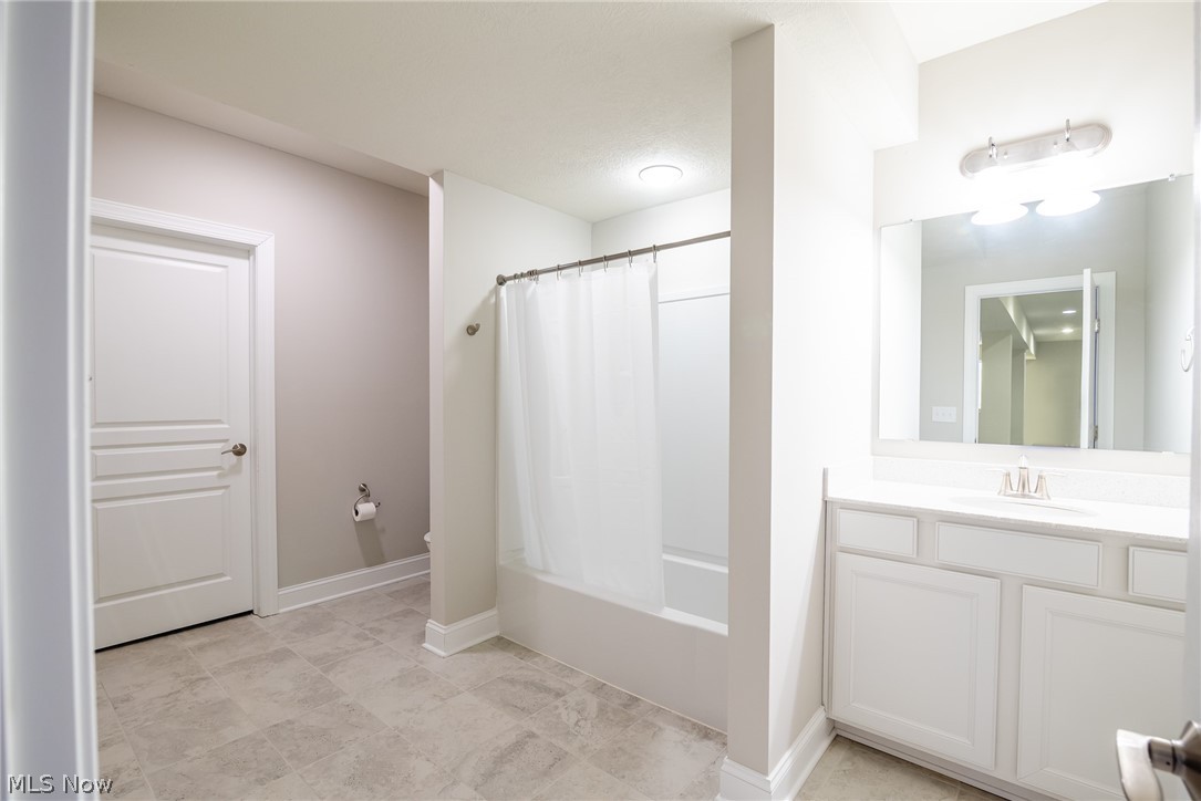 Barrington Clubside Manor - Residential