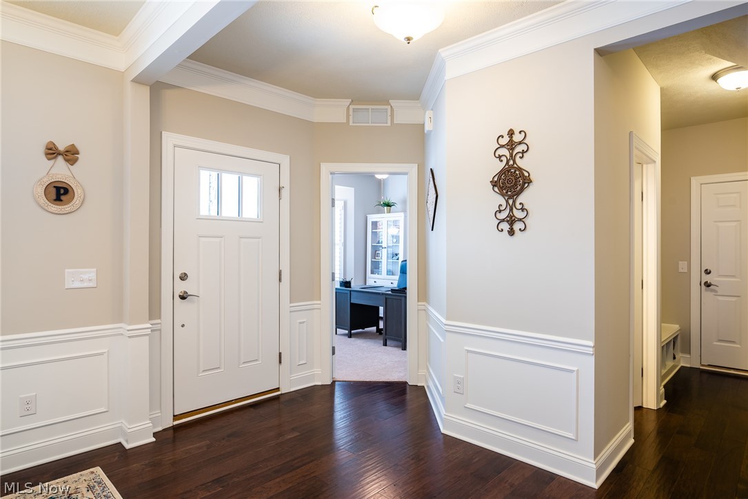 Barrington Clubside Manor - Residential