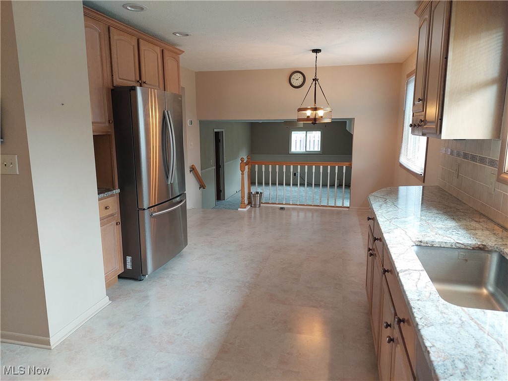 5523 Ralston Drive, Parma, Ohio image 7