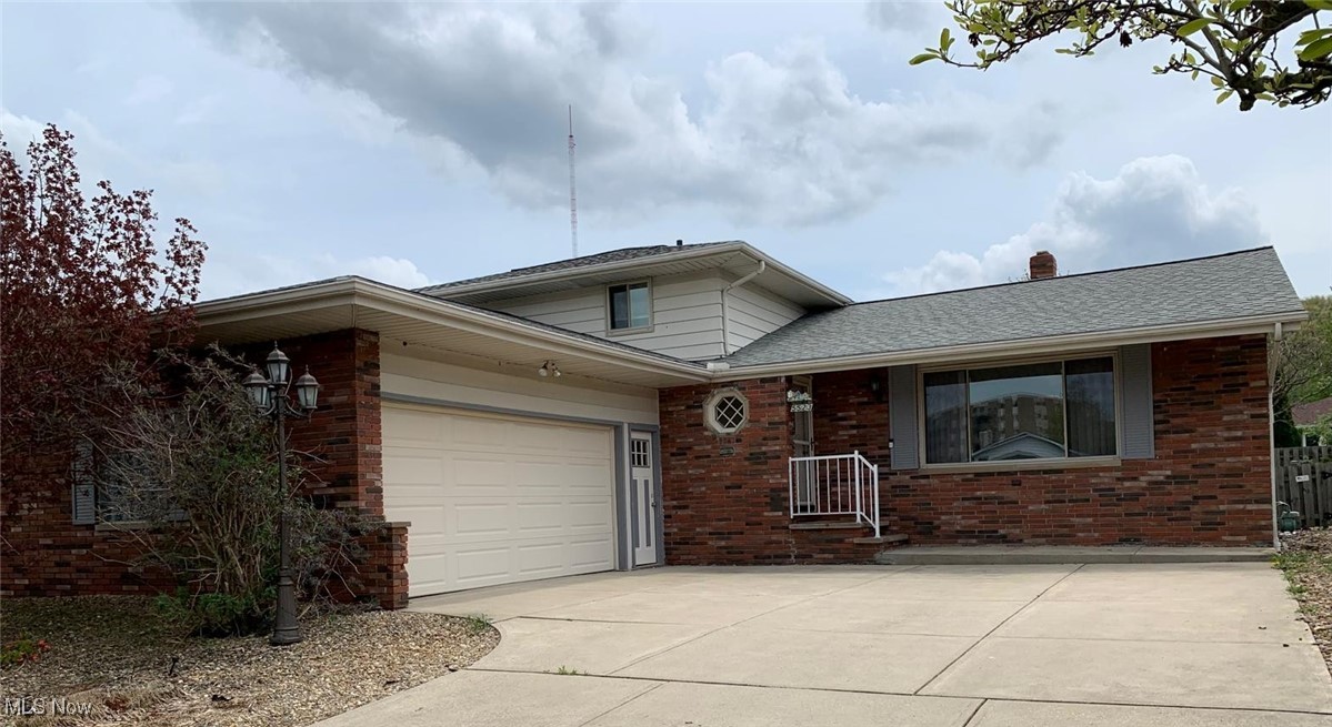 5523 Ralston Drive, Parma, Ohio image 1