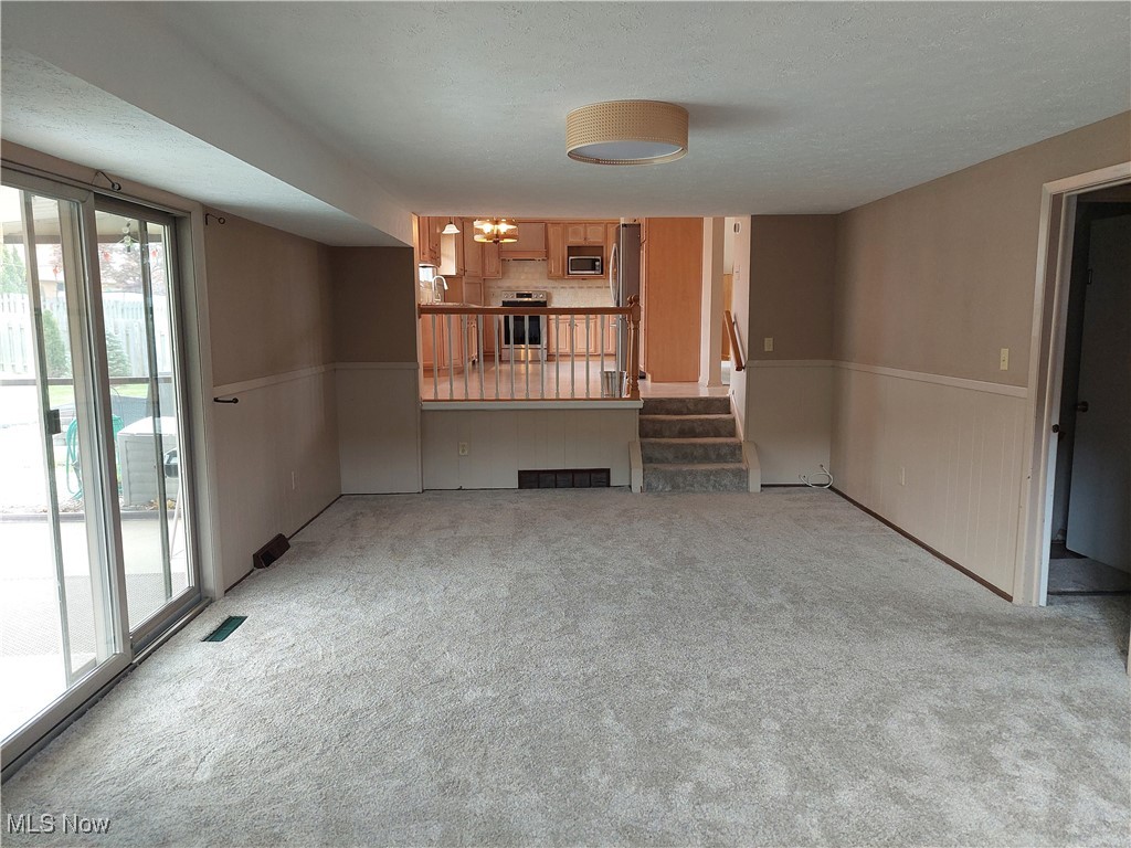 5523 Ralston Drive, Parma, Ohio image 9