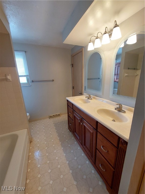 5523 Ralston Drive, Parma, Ohio image 14
