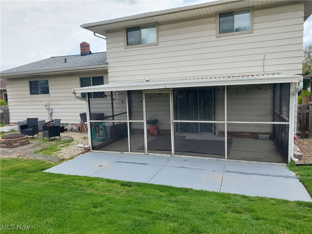 5523 Ralston Drive, Parma, Ohio image 2