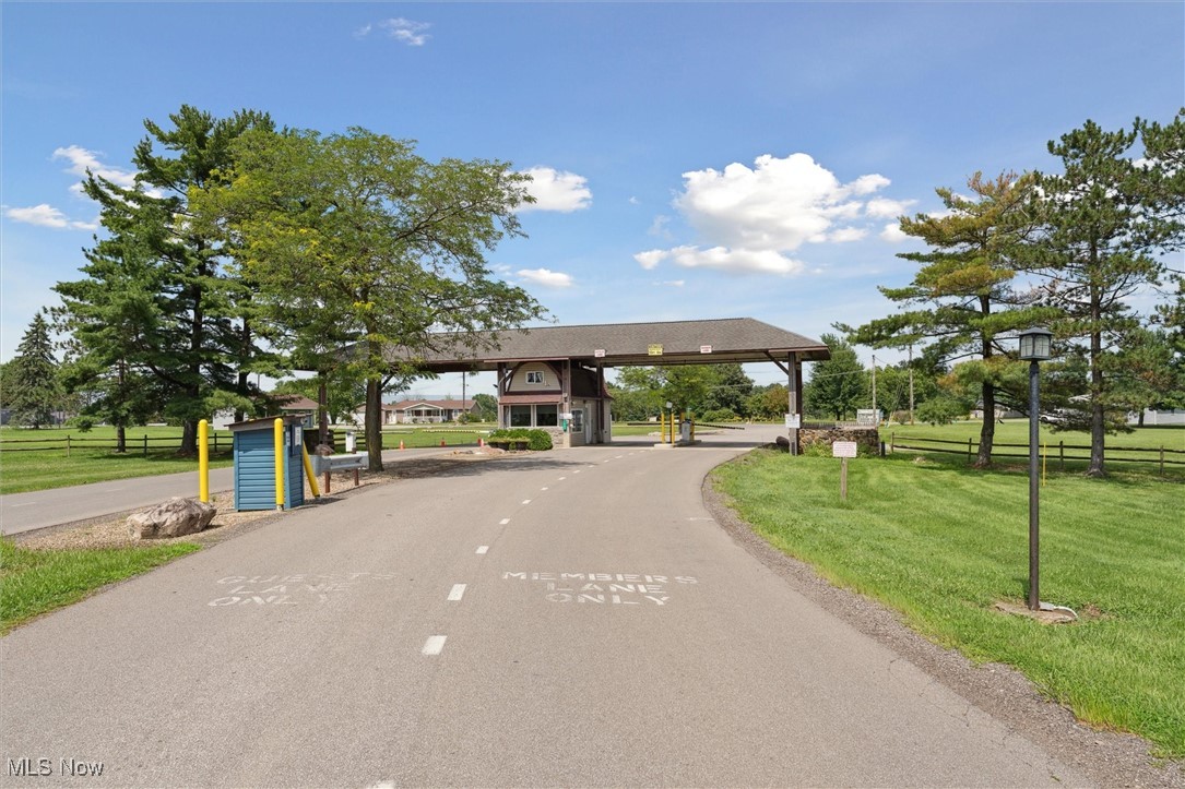 Cinnamon Lake - Residential