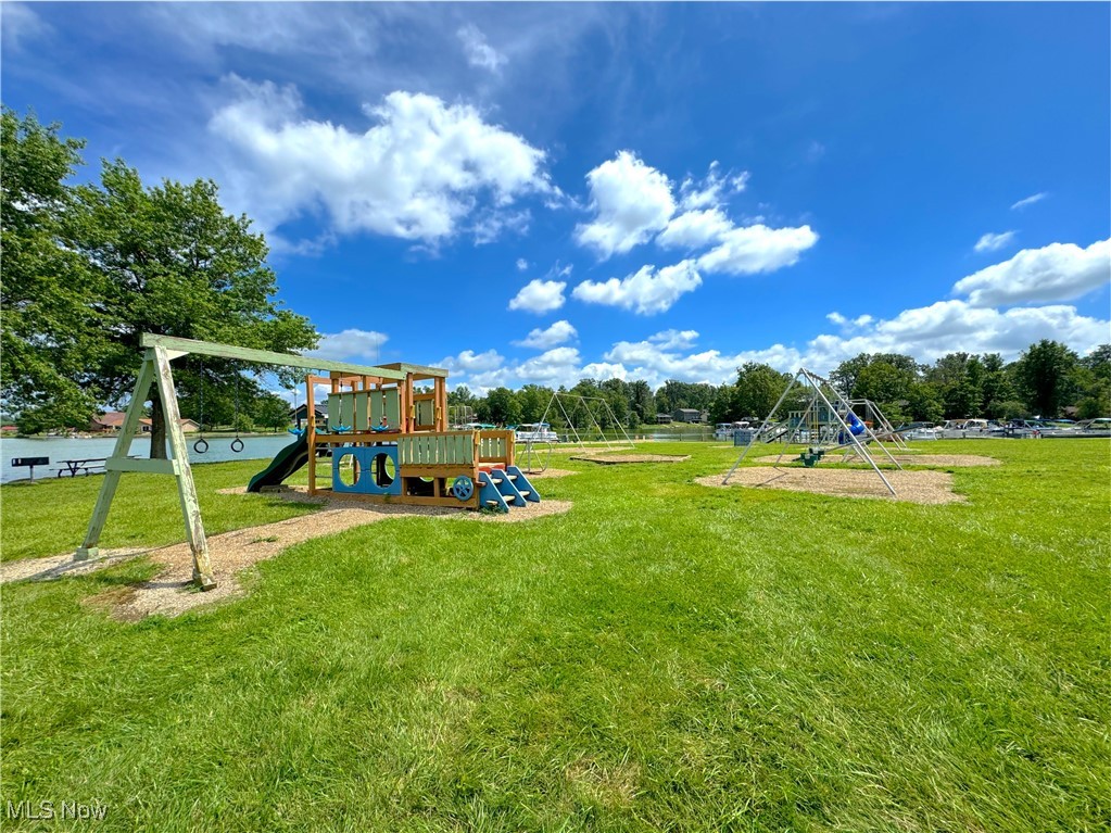 Cinnamon Lake - Residential