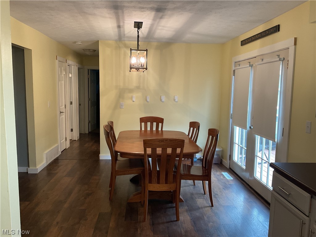 Par Metta Crest - Residential